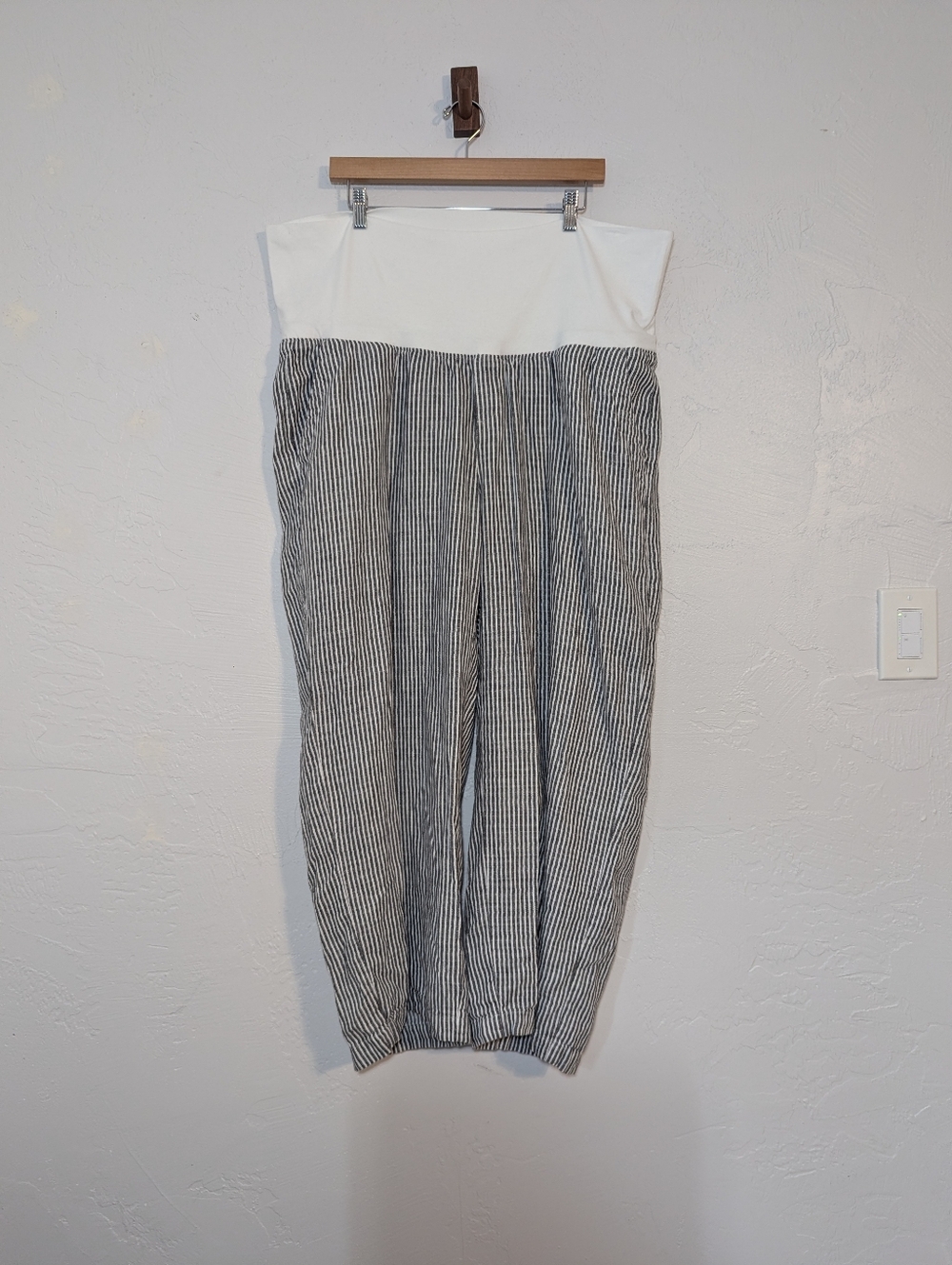 Old Navy Linen Cotton Maternity Pants Comfy Casual Lightweight Breathable Summer